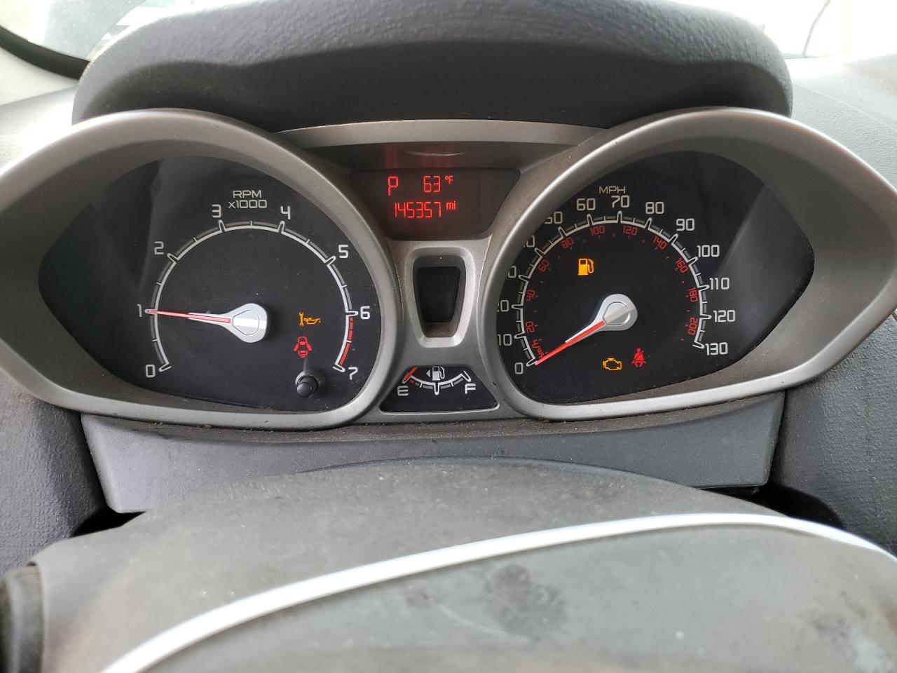 2011 Ford Fiesta - Image 9