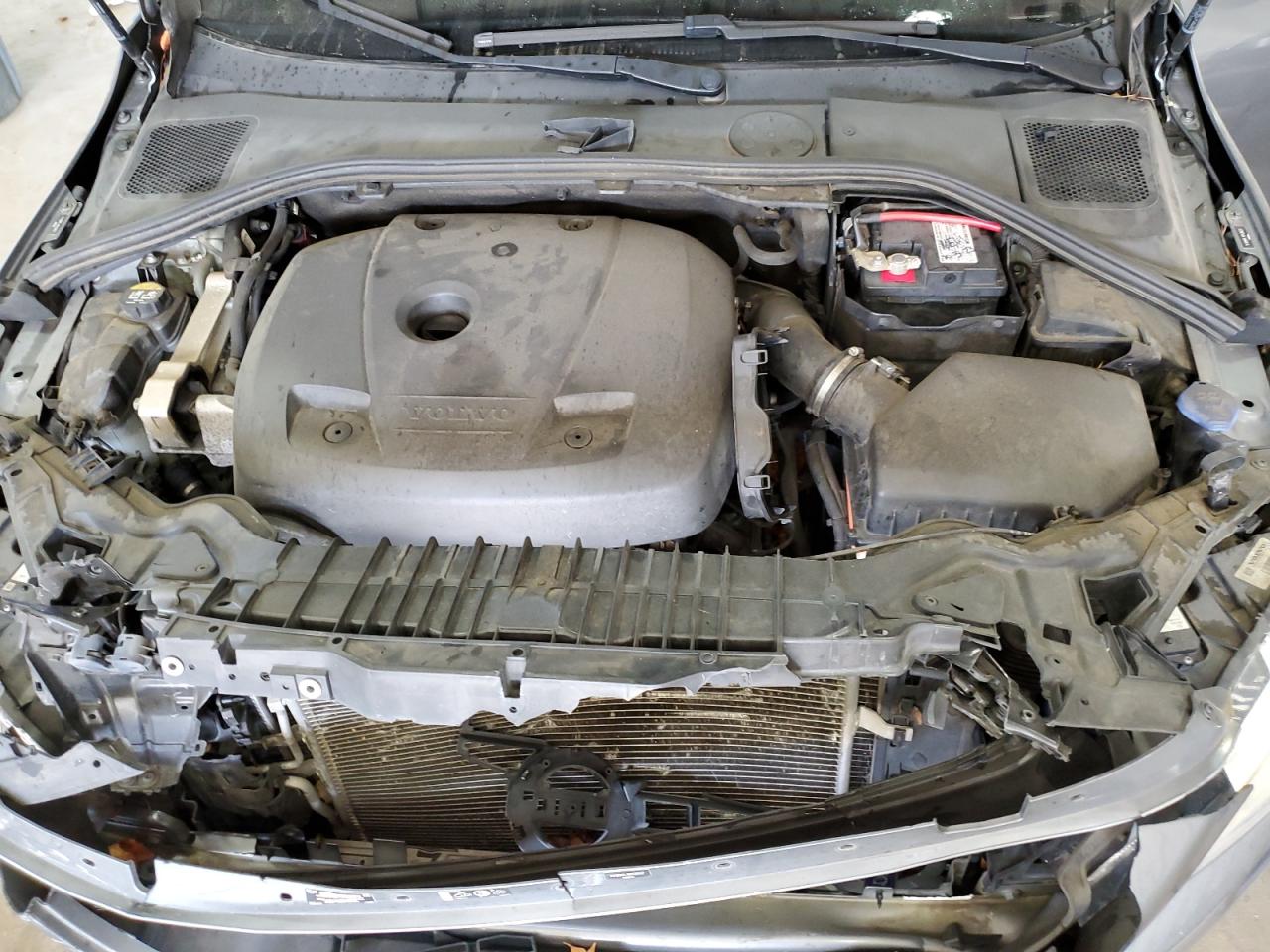 2017 Volvo S60 - Image 11