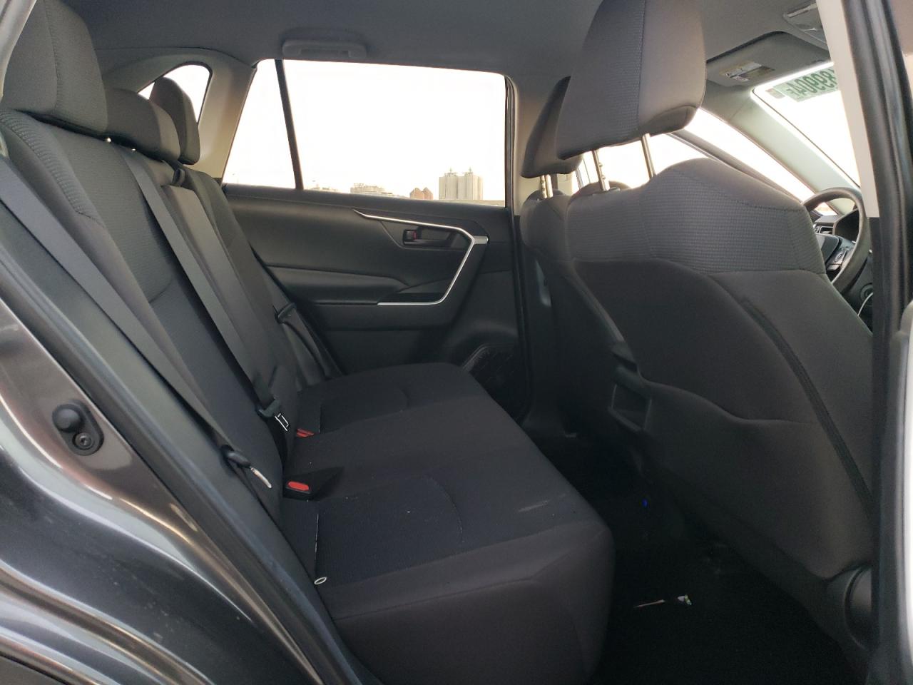 2020 Toyota RAV 4 - Image 12