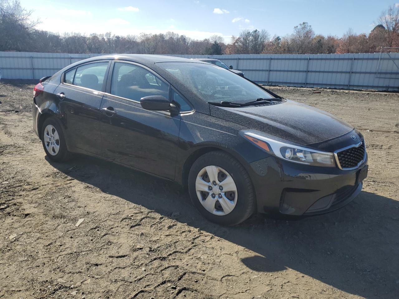 2017 Kia Forte Lx VIN: 3KPFK4A73HE092361 Lot: 78925214