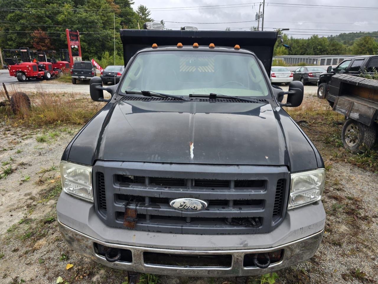 2005 Ford F350 Super Duty VIN: 1FDWF37585EB79826 Lot: 81145604