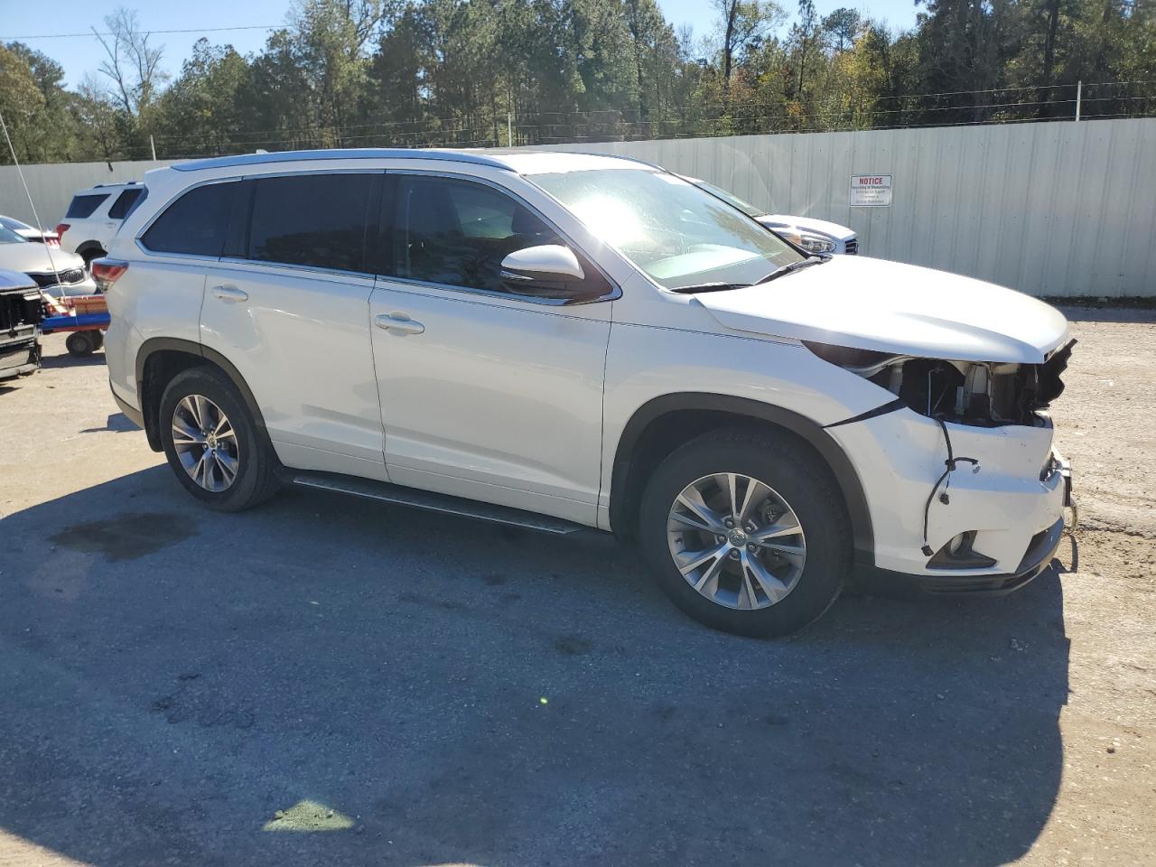 2015 Toyota Highlander Xle VIN: 5TDKKRFH6FS065333 Lot: 81335994