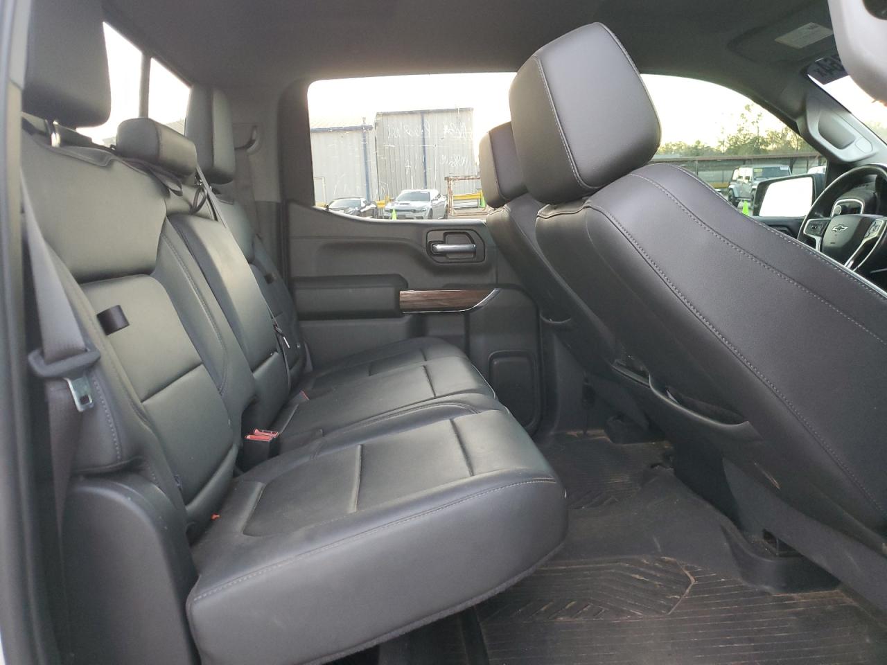 2021 Chevrolet Silverado - Image 10