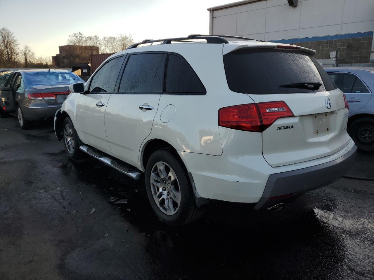 2009 Acura MDX - Image 2