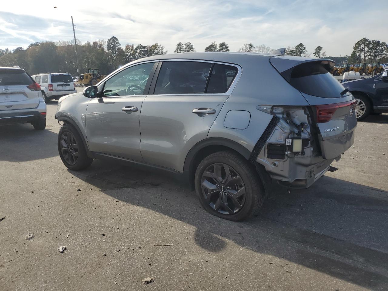 2022 Kia Sportage - Image 2