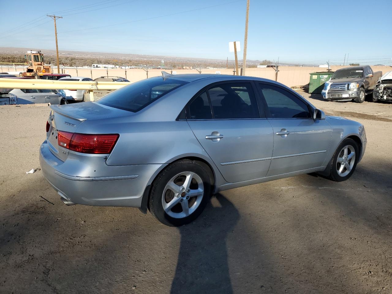 2009 Hyundai Sonata - Image 3