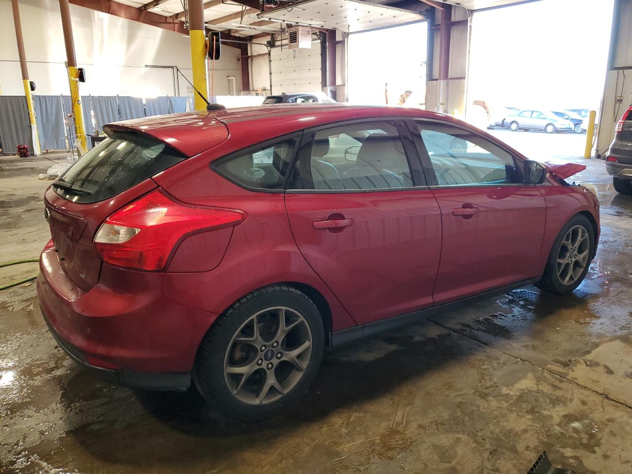 VIN 1FADP3K27EL457249 2014 FORD FOCUS no.3