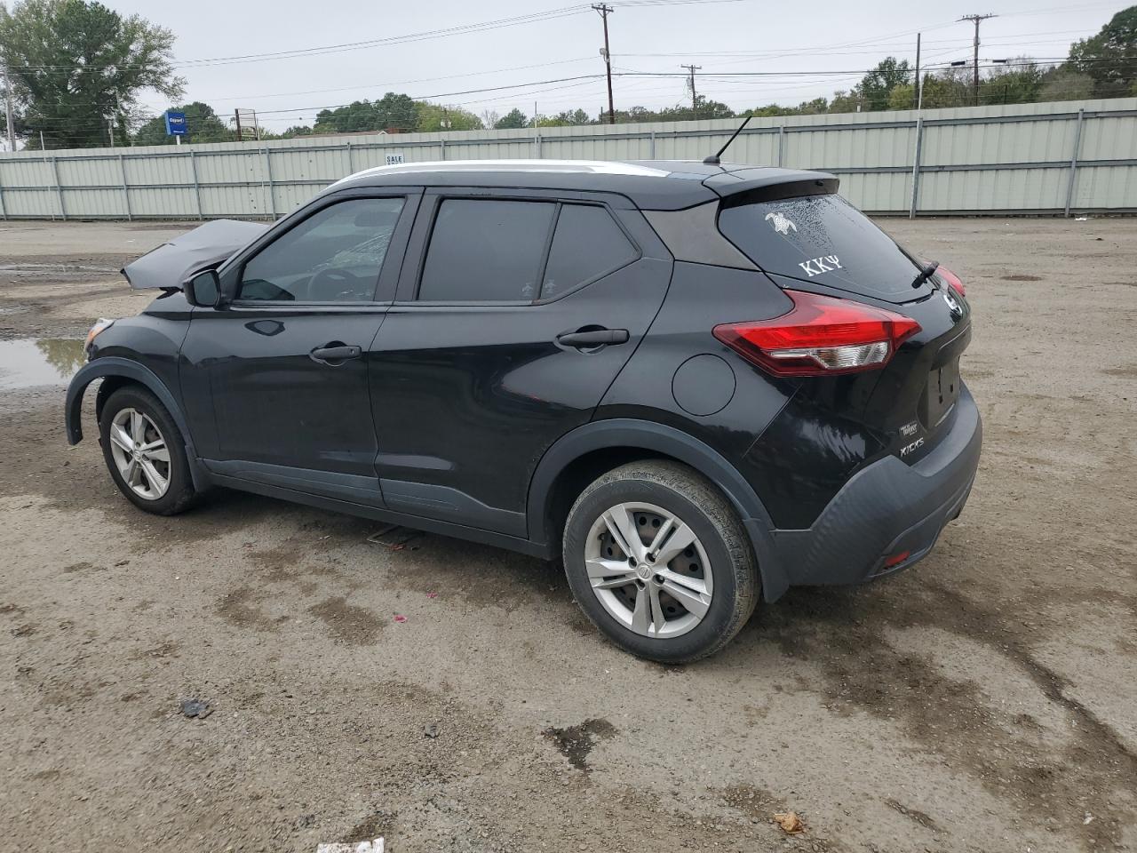 2019 Nissan Kicks - Image 2