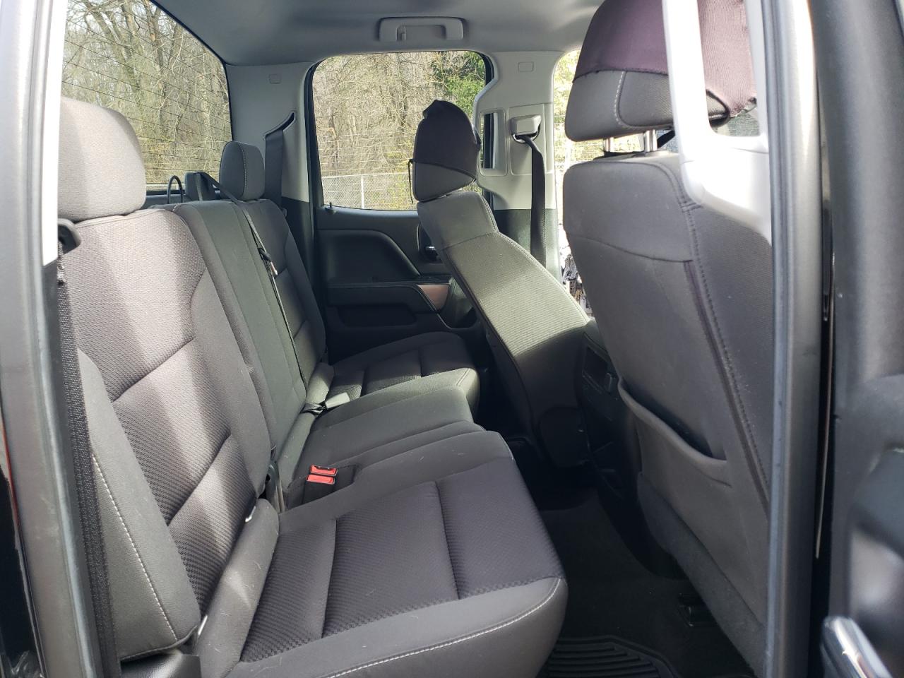 2018 Chevrolet Silverado - Image 10