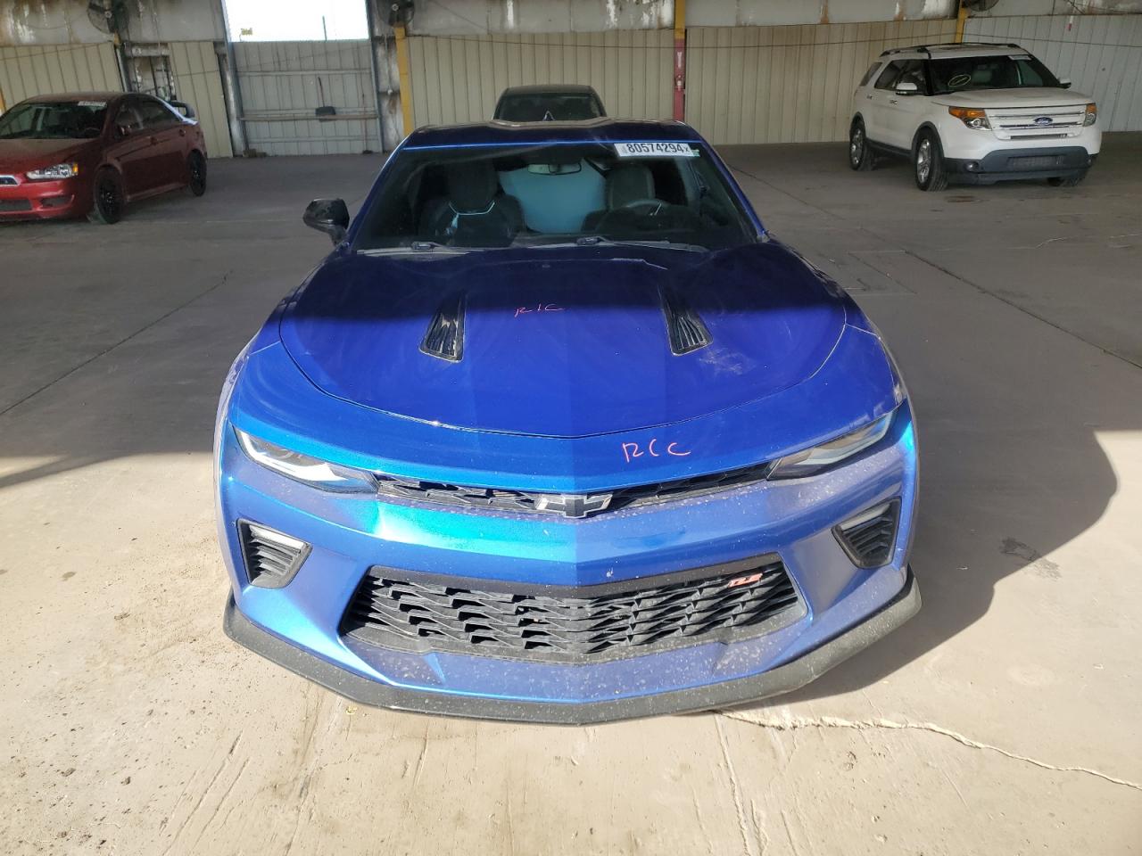 2017 Chevrolet Camaro - Image 5
