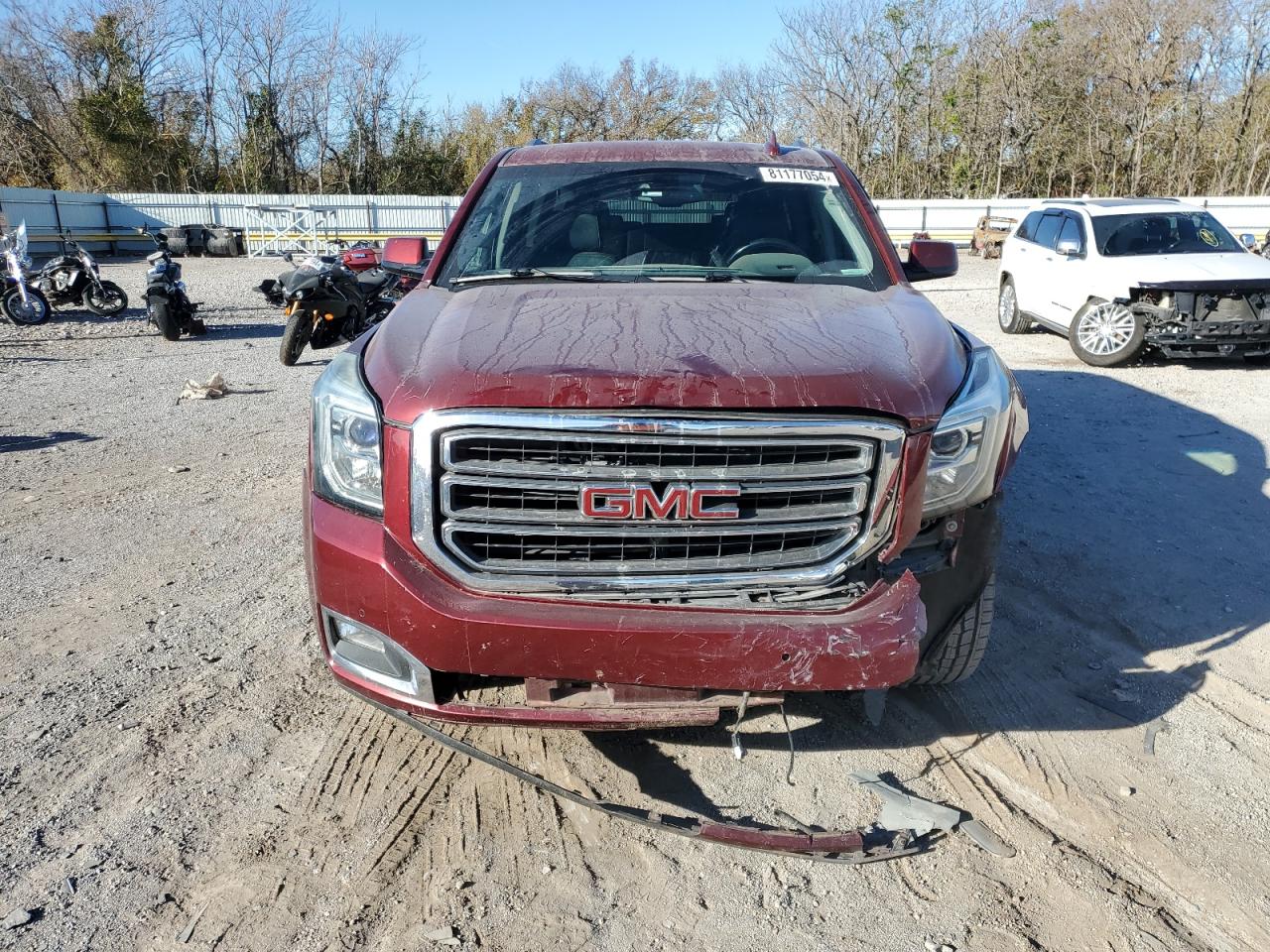 2017 GMC Yukon - Image 5