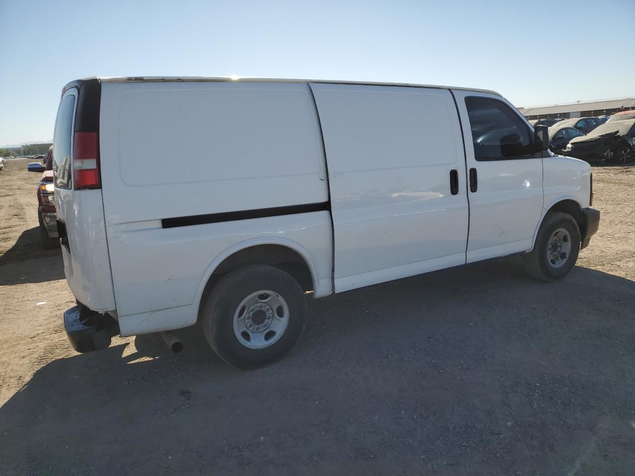 VIN 1GCZGTBA6E1112359 2014 CHEVROLET EXPRESS no.3