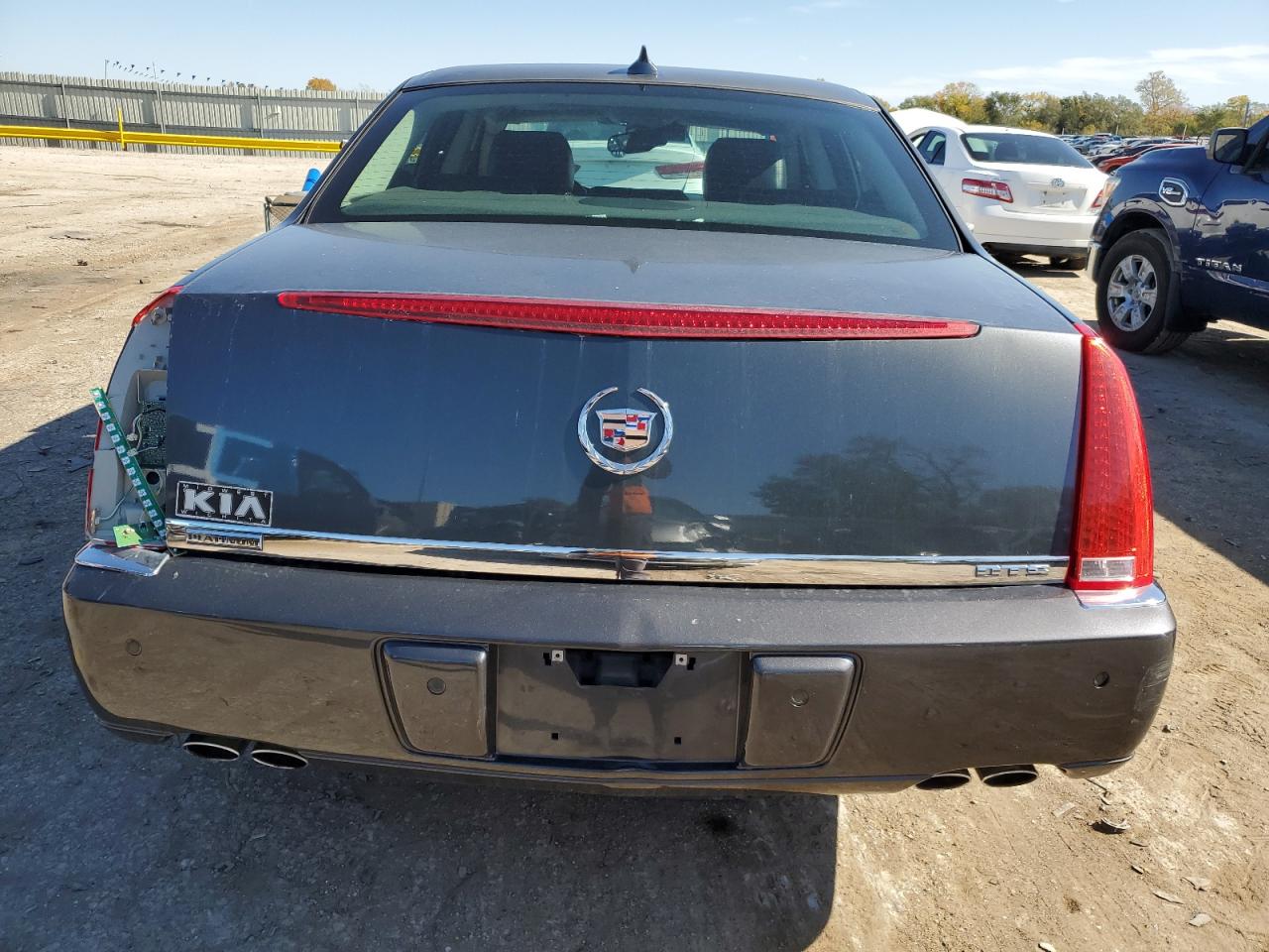 2010 Cadillac Dts Platinum VIN: 1G6KP5E95AU114789 Lot: 78941254