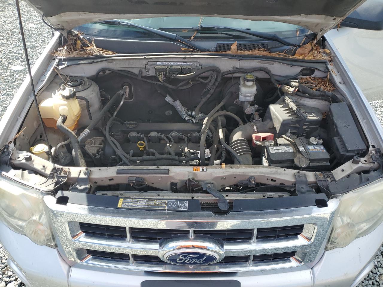2011 Ford Escape - Image 12