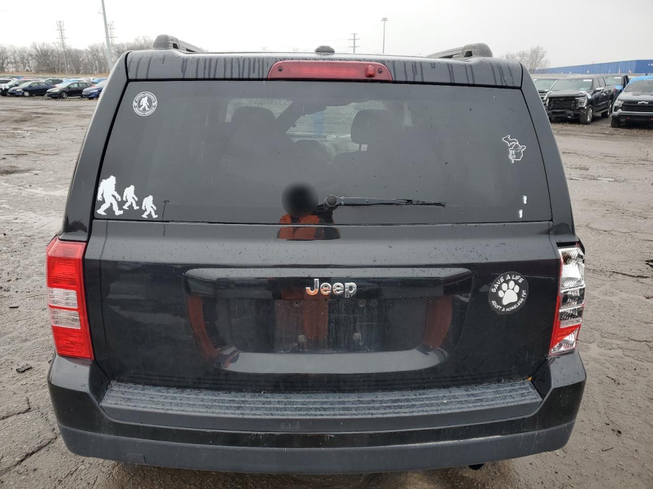 2016 Jeep Liberty (Patriot) - Image 6