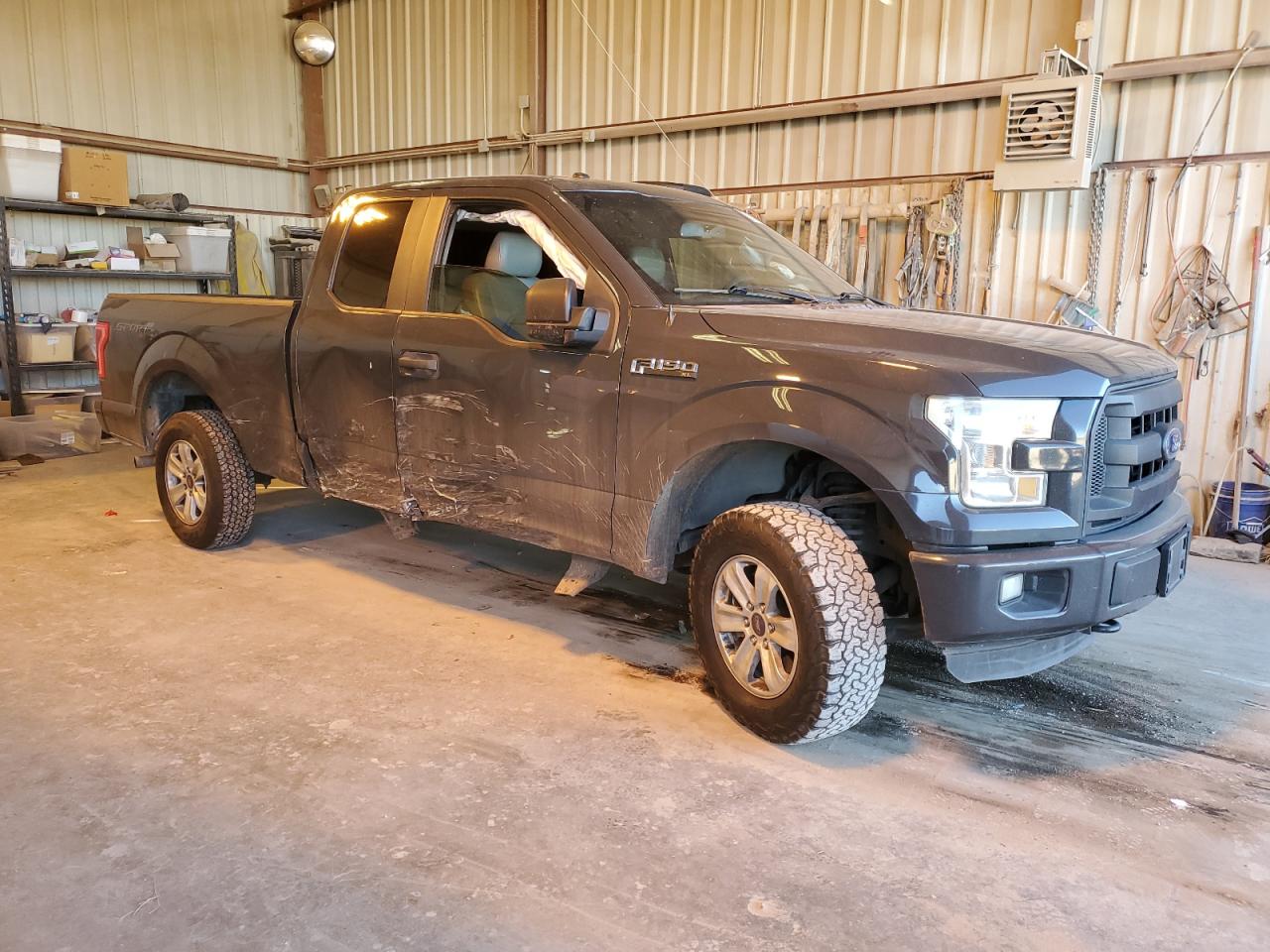 2016 Ford F-150 - Image 4