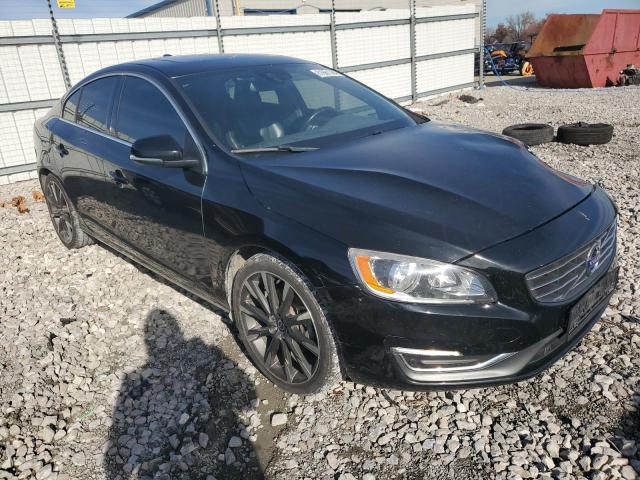  VOLVO S60 2015 Черный