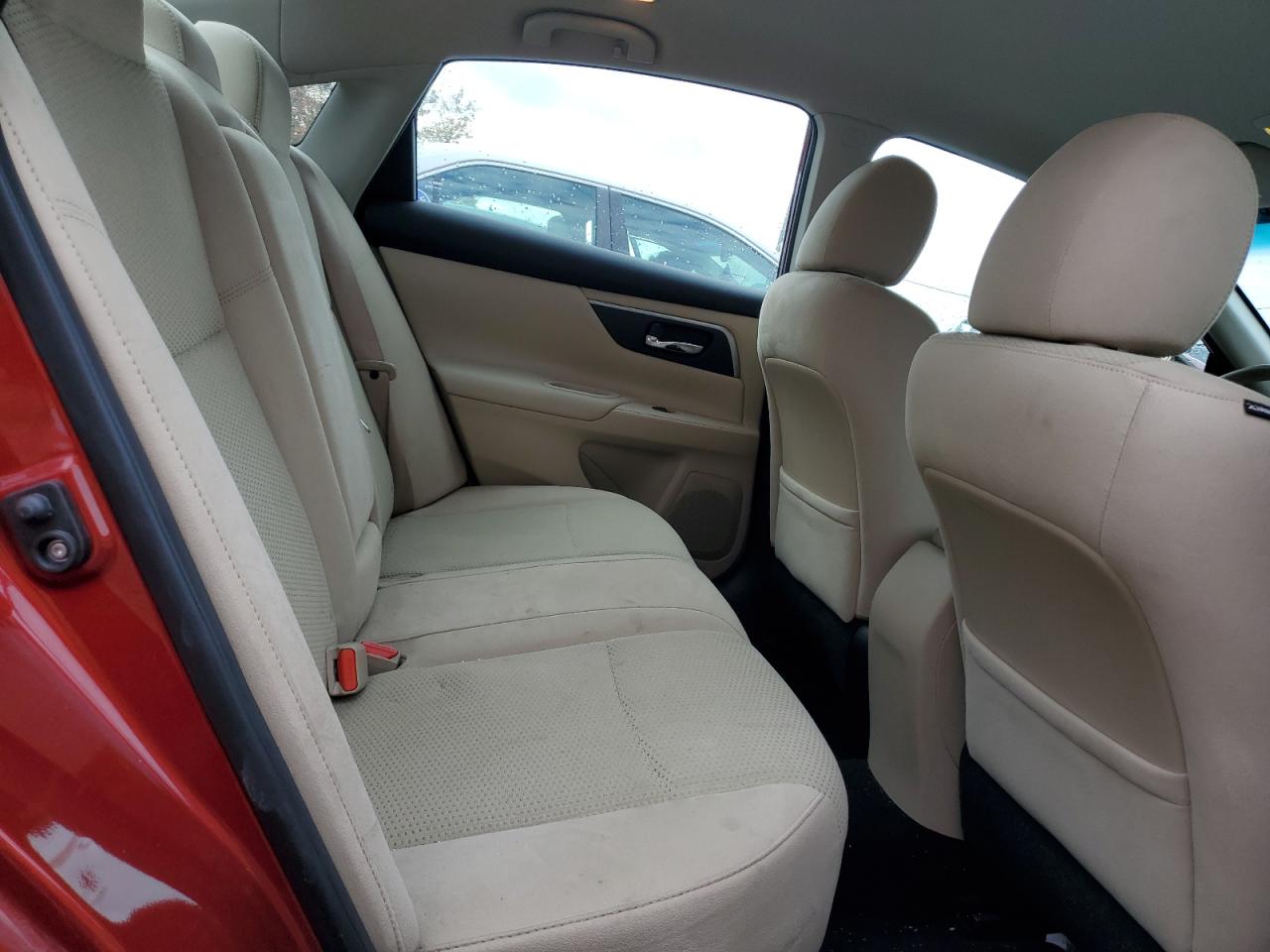 2015 Nissan Altima - Image 10