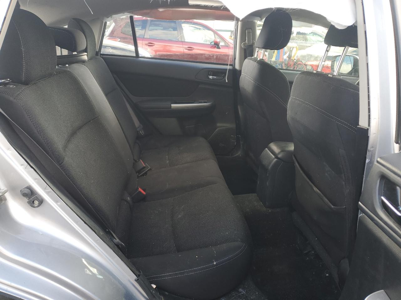 2015 Subaru XV - Image 11