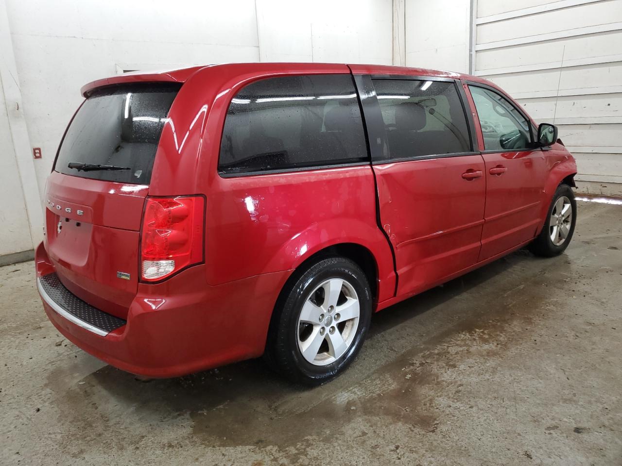 2013 Dodge Caravan - Image 3
