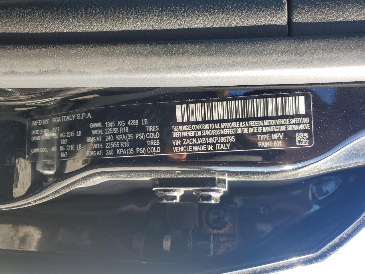 2019 Jeep Renegade - Image 12