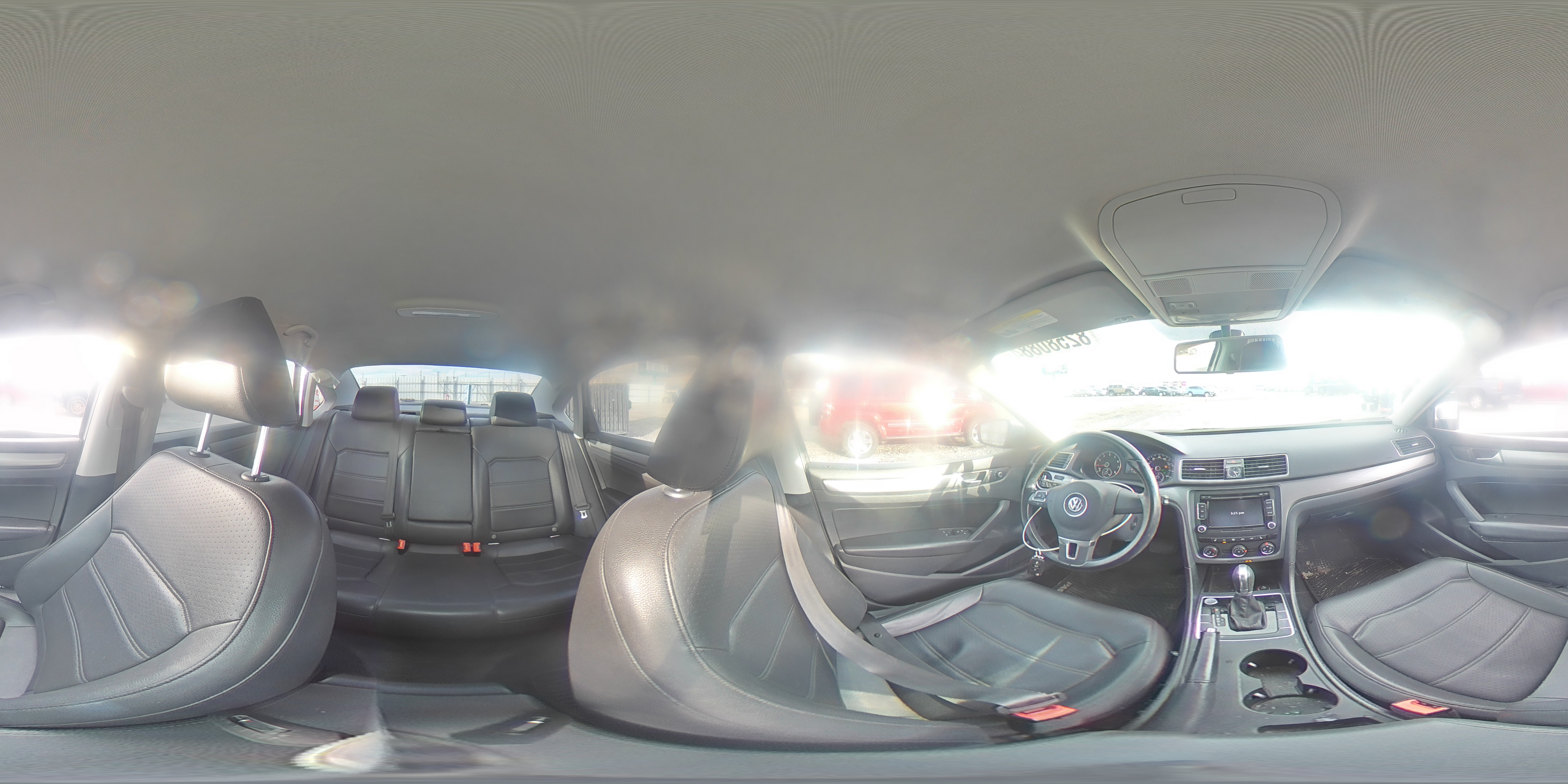 2015 Volkswagen Passat - Image 12