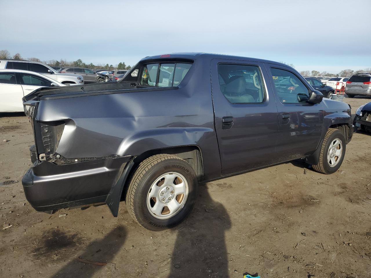 2014 Honda Ridgeline - Image 3