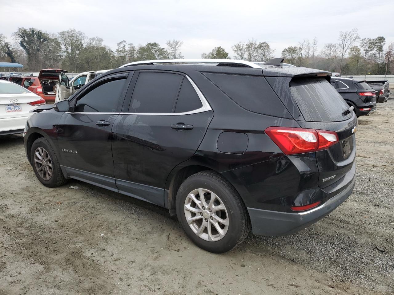 2018 Chevrolet Equinox - Image 2
