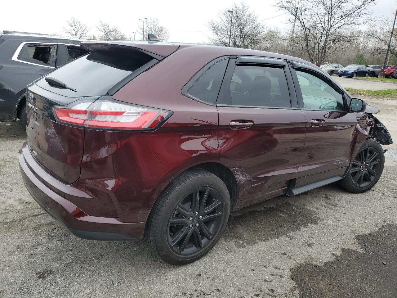 2023 Ford Edge - Image 3