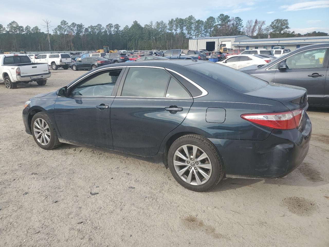 2015 Toyota Camry - Image 2