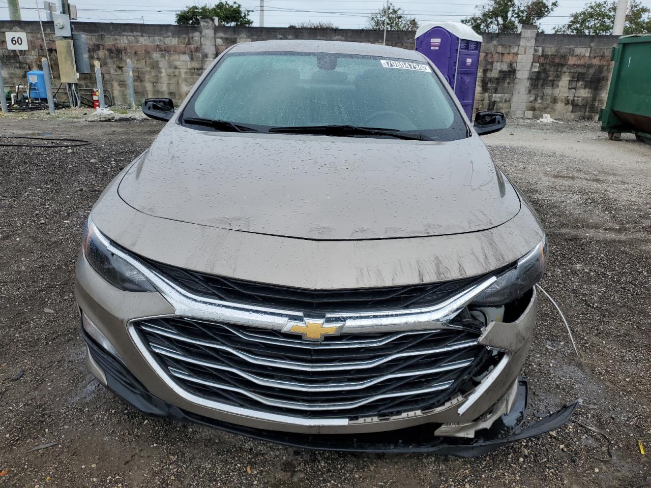 2022 Chevrolet Malibu - Image 5