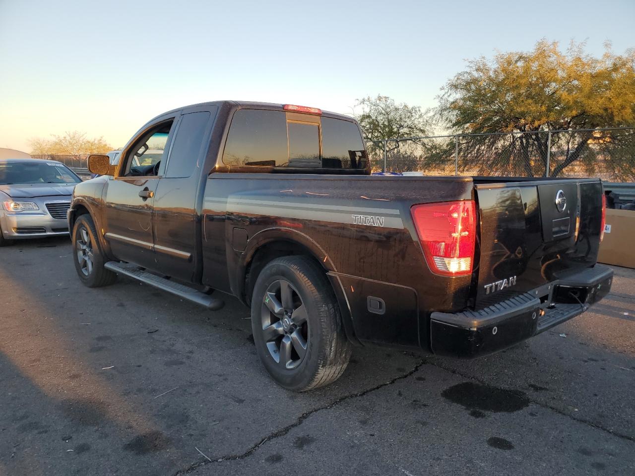 2012 Nissan Titan - Image 2