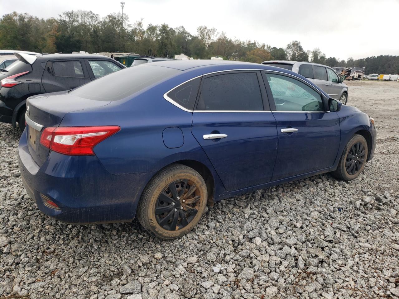 2018 Nissan Sentra - Image 3