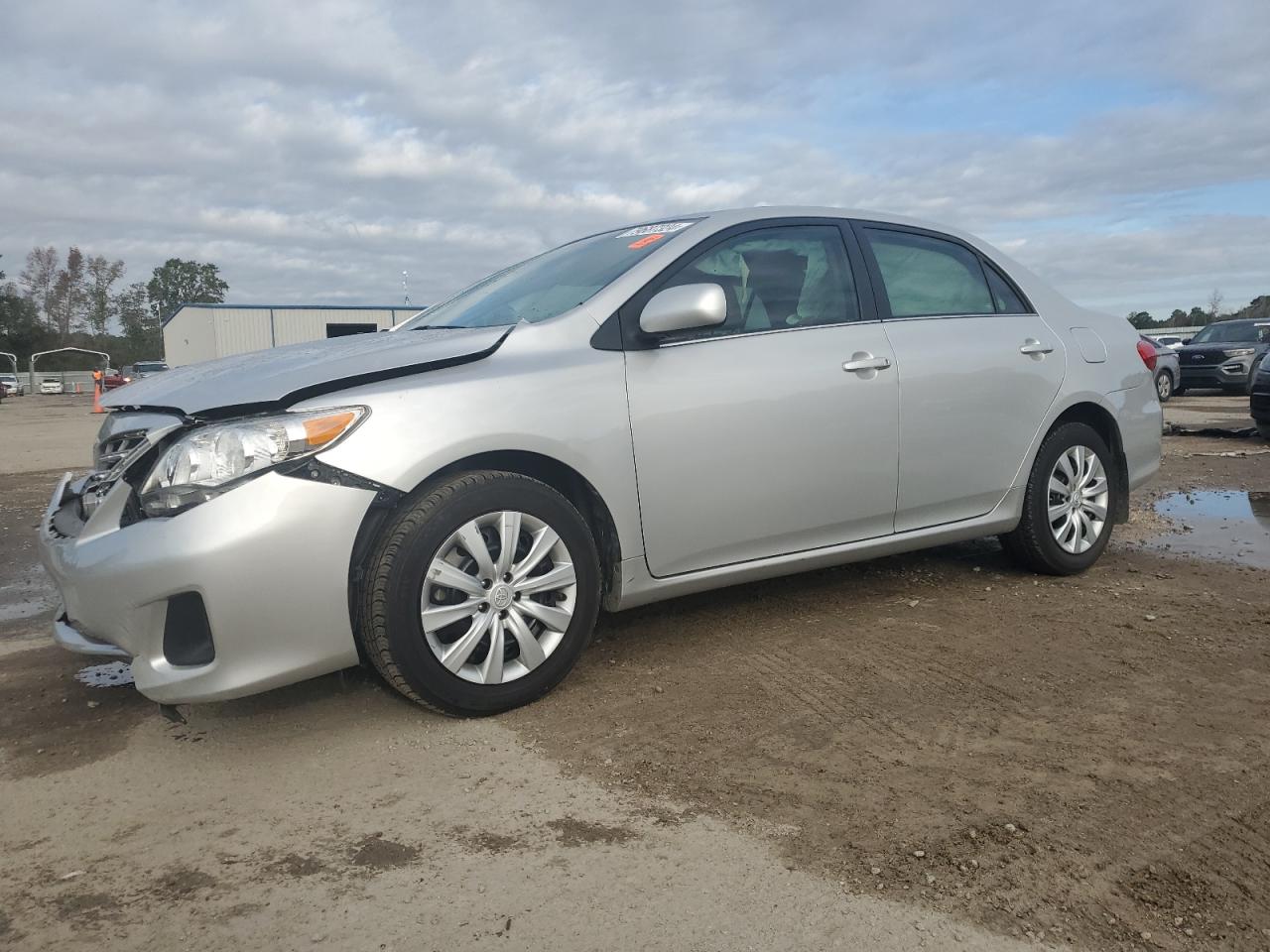 2013 TOYOTA COROLLA