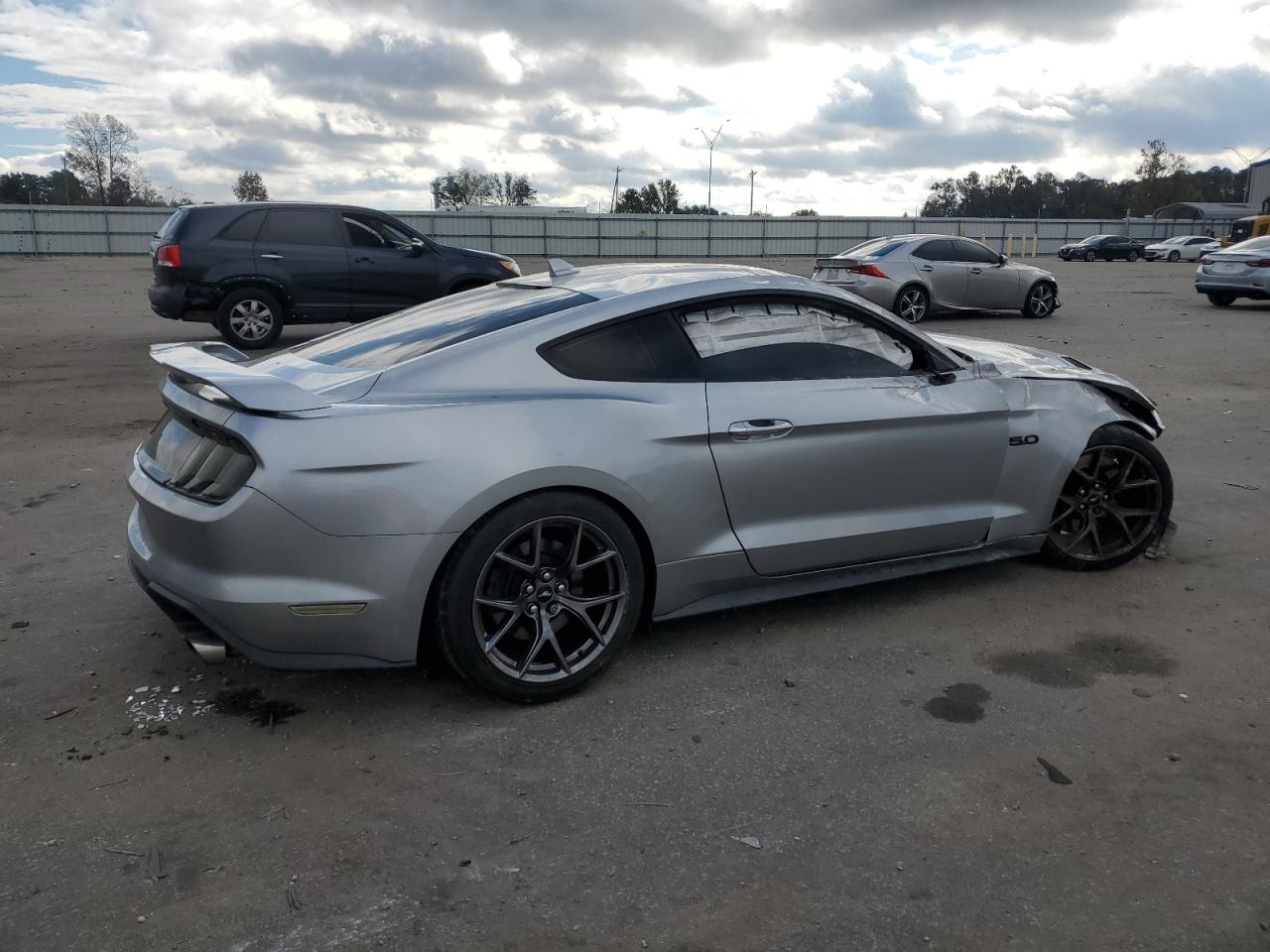 2021 Ford Mustang - Image 3