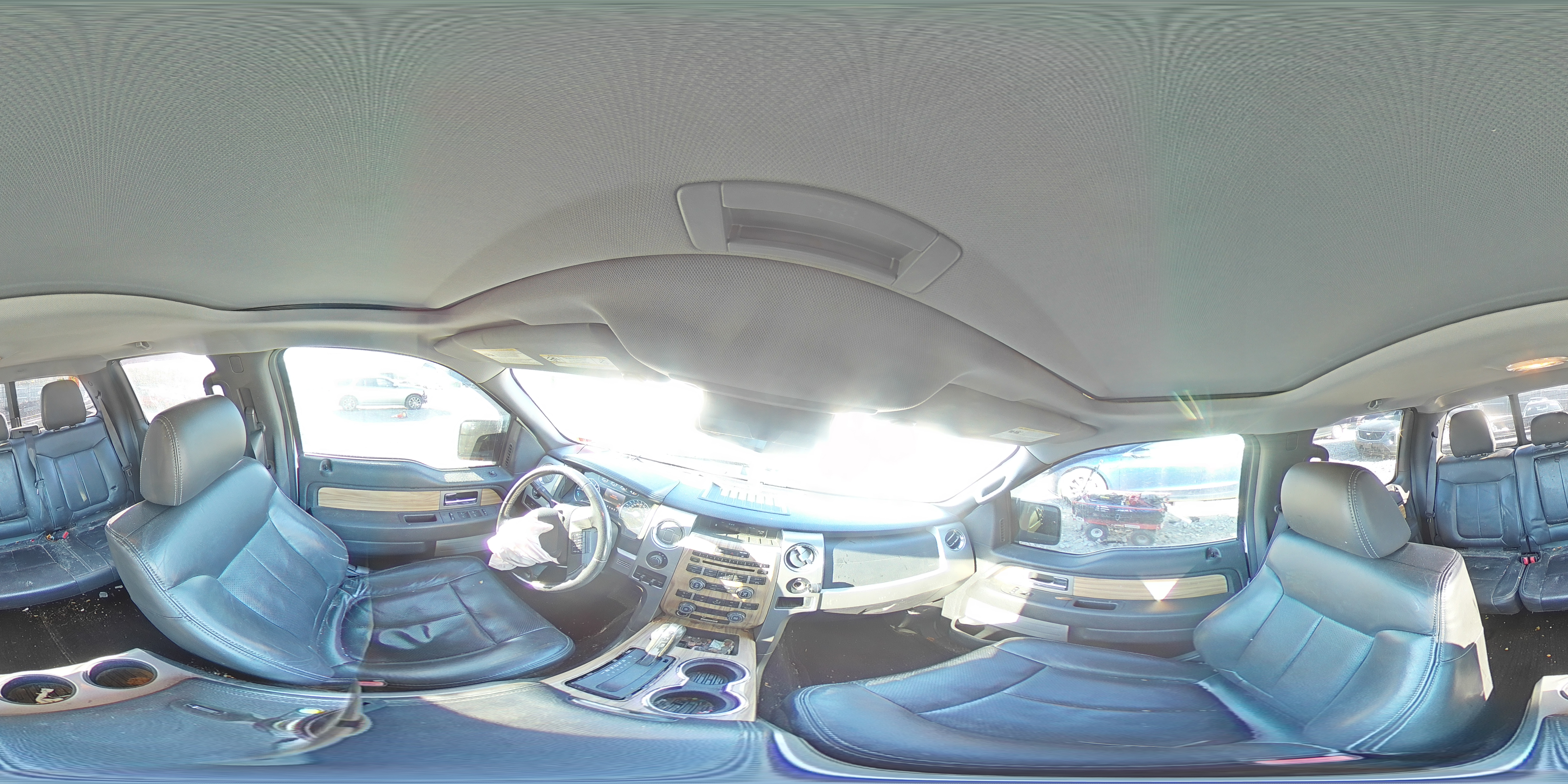 2011 Ford F-150 - Image 13
