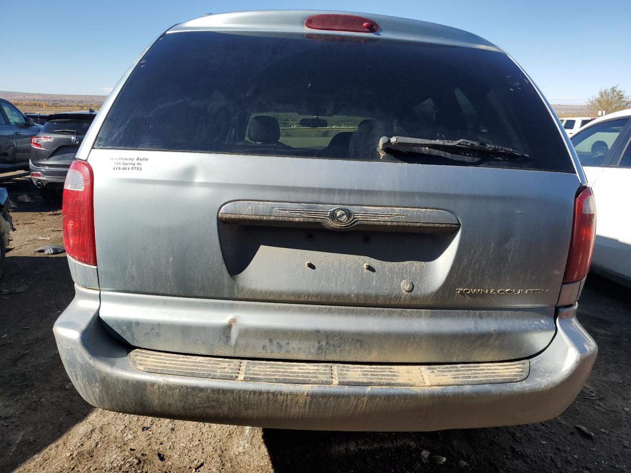 2003 Chrysler Town & Country - Image 6