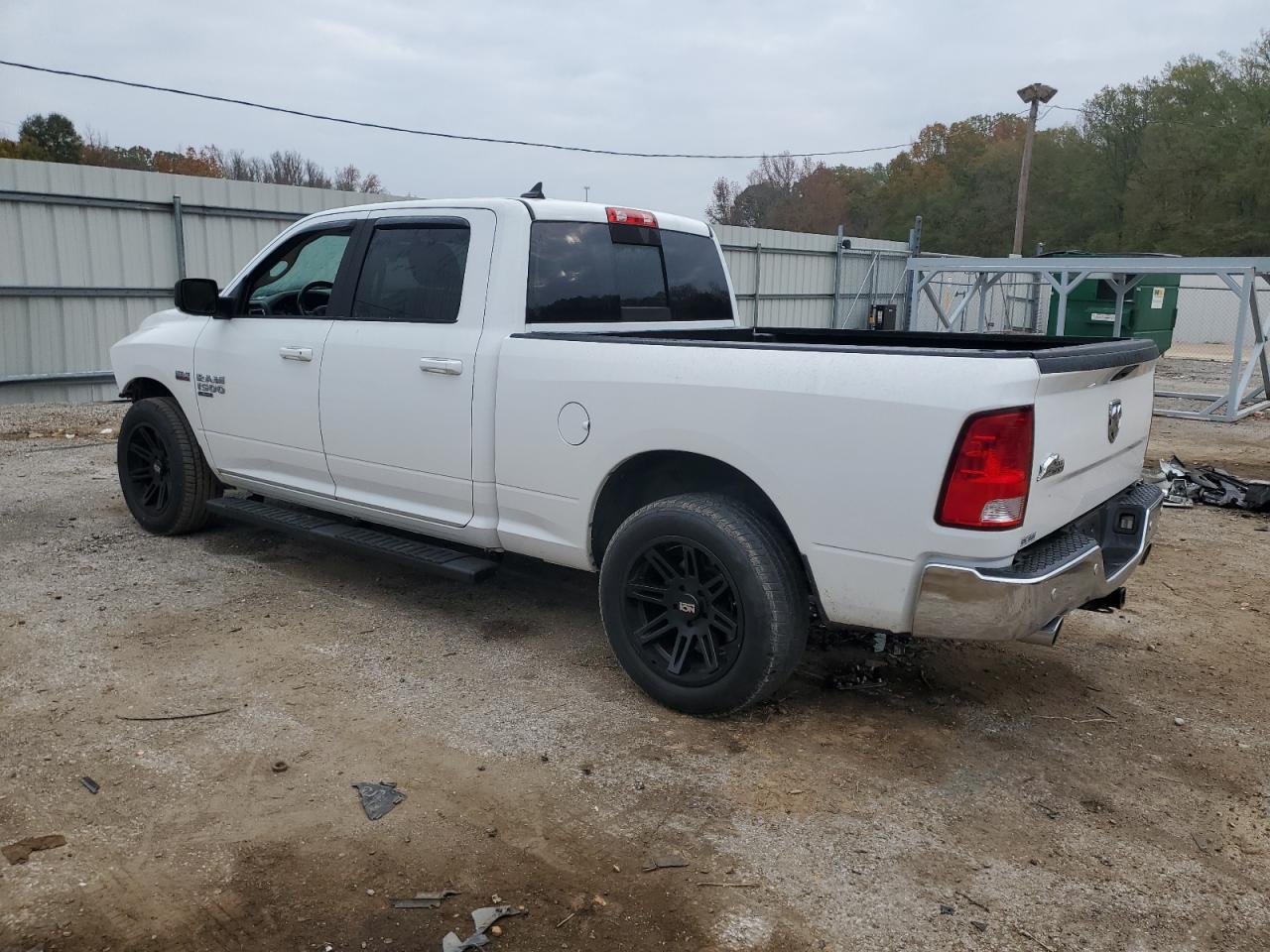 VIN 1C6RR6TT8KS561891 2019 RAM 1500 no.2