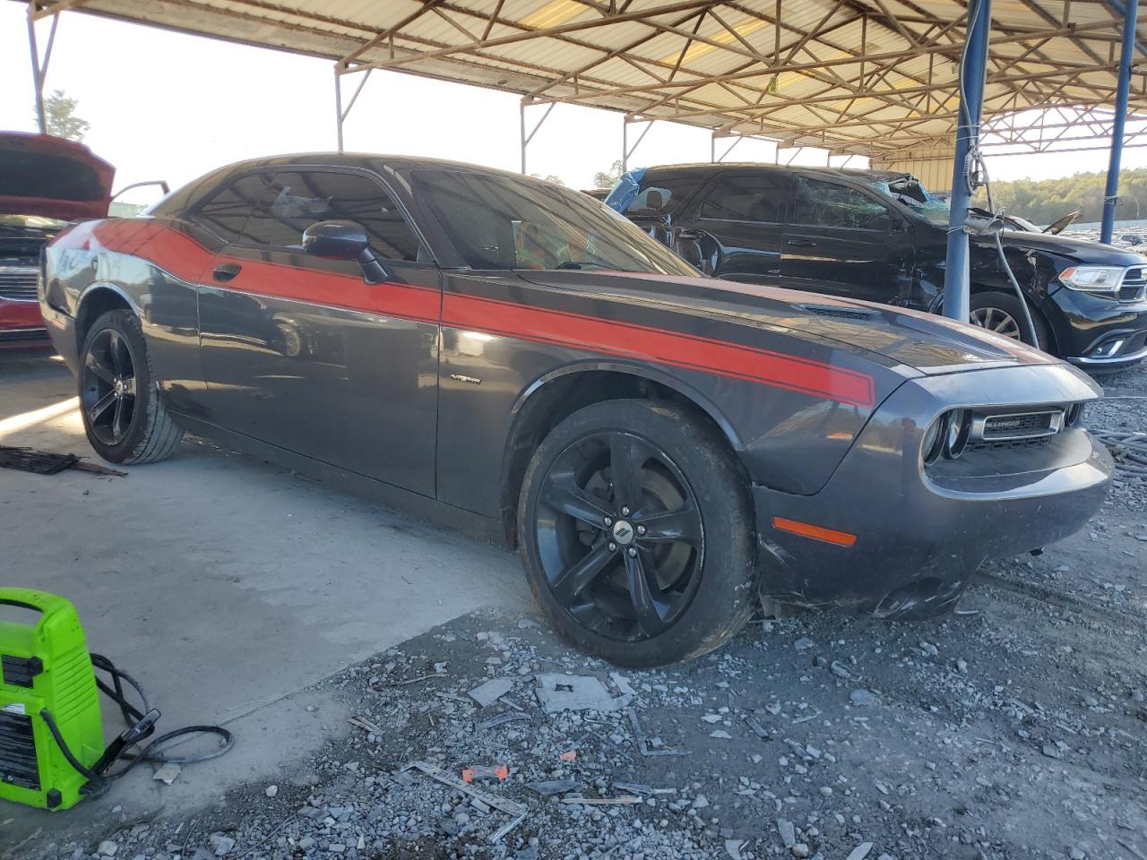 VIN 2C3CDZBT5JH204288 2018 DODGE CHALLENGER no.4