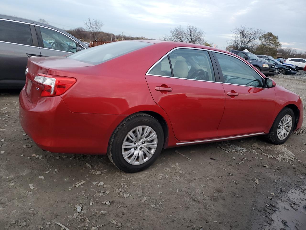 2014 Toyota Camry - Image 3