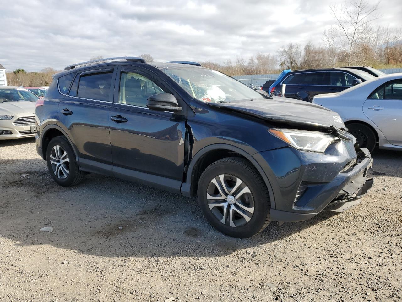 2017 Toyota RAV 4 - Image 4