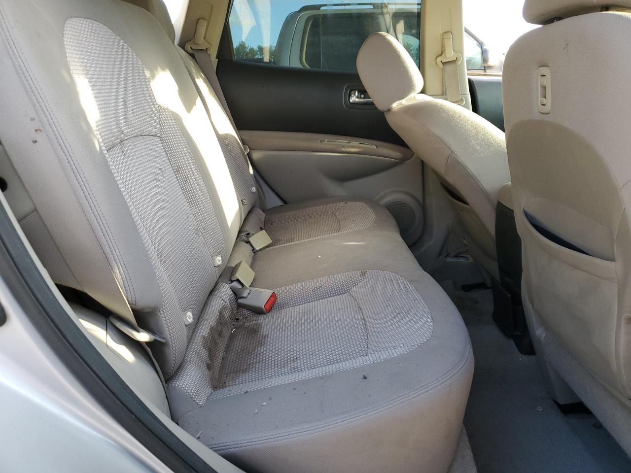 2011 Nissan Rogue S VIN: JN8AS5MTXBW163047 Lot: 81988104