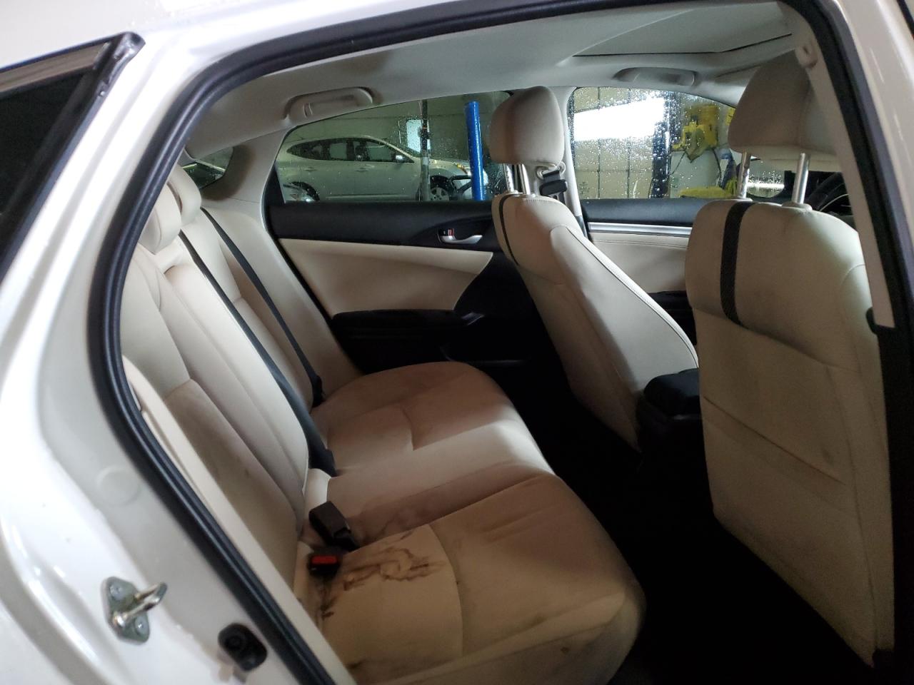 2017 Honda Civic - Image 10