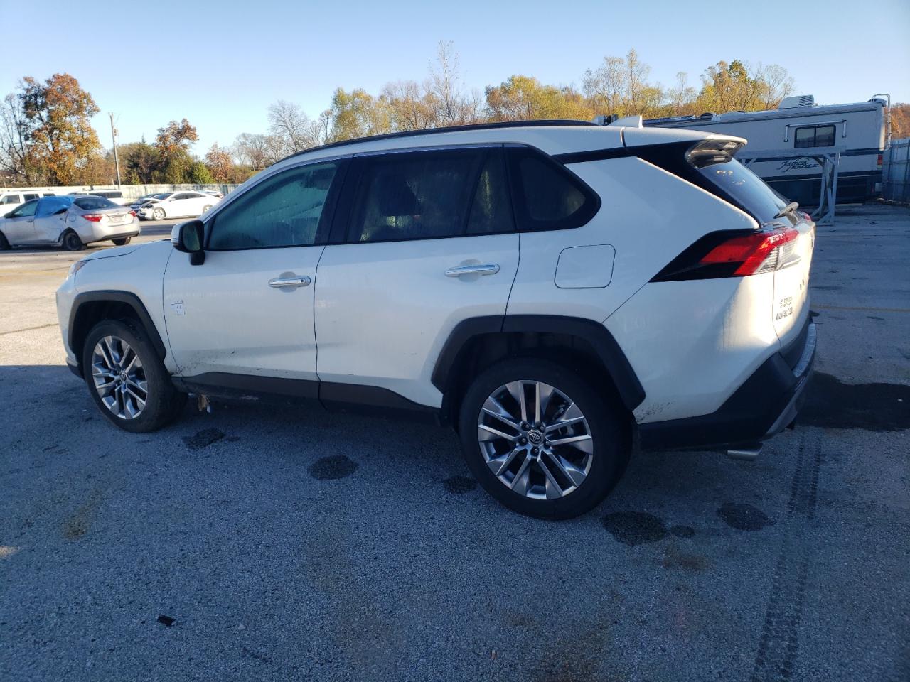 2022 Toyota RAV 4 - Image 2
