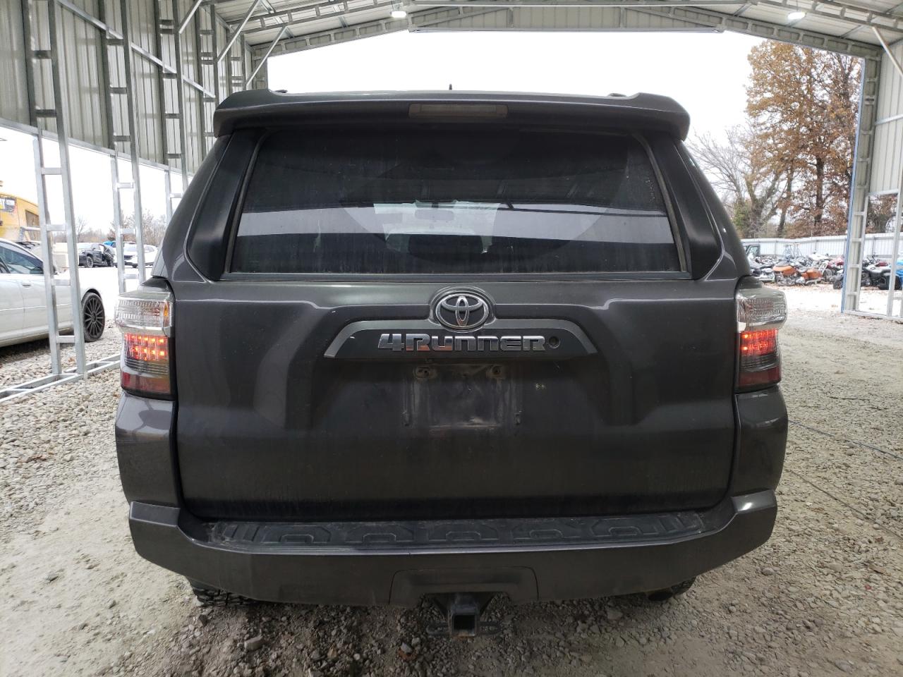 VIN JTEBU5JR9K5664290 2019 TOYOTA 4RUNNER no.6