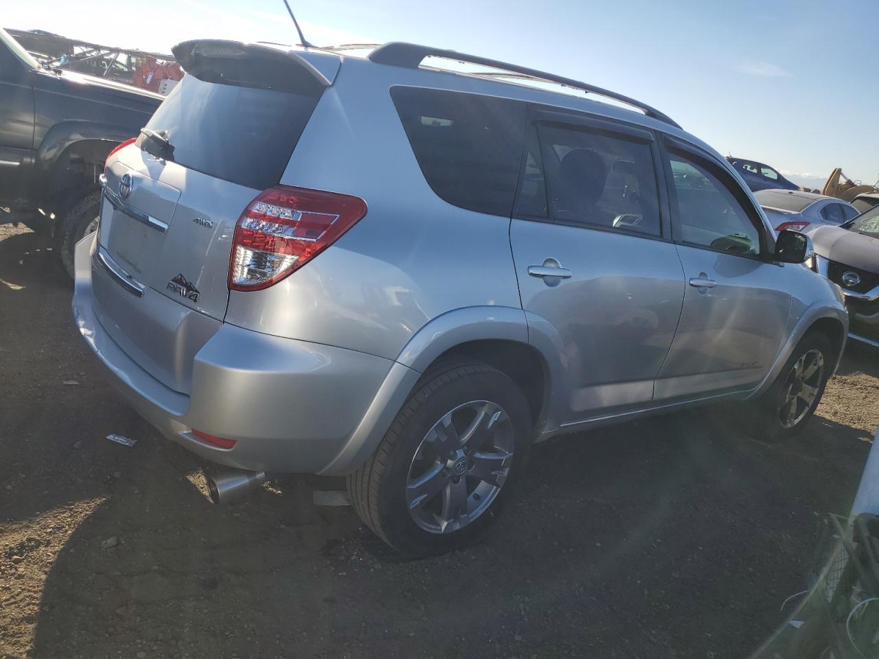 2011 Toyota RAV 4 - Image 3