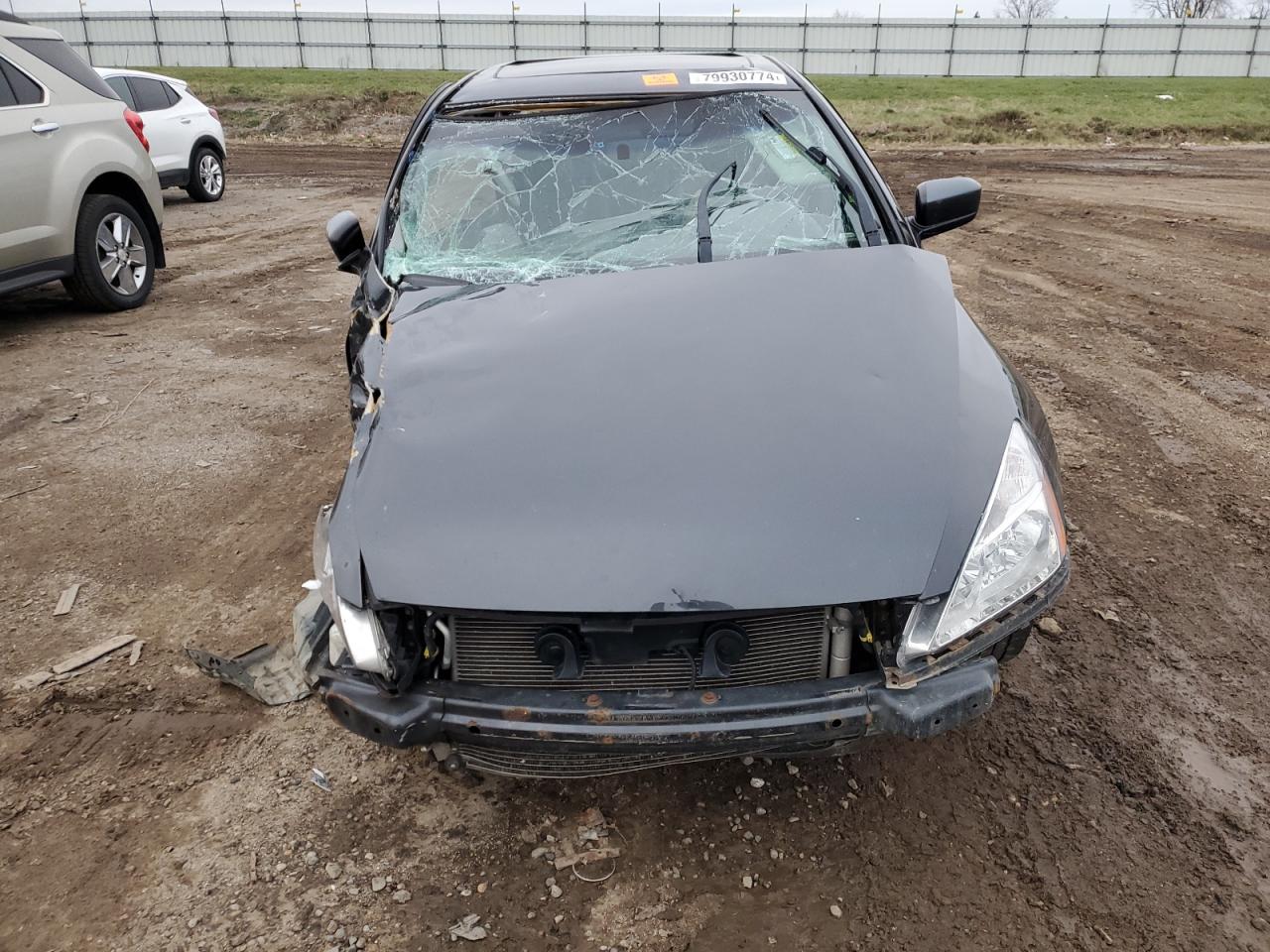 2004 Honda Accord - Image 5