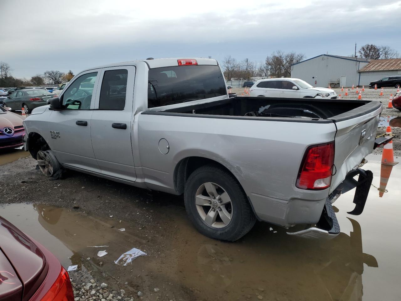 2019 RAM 1500 - Image 2