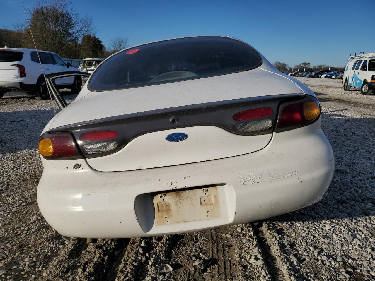 1996 Ford Taurus - Image 6