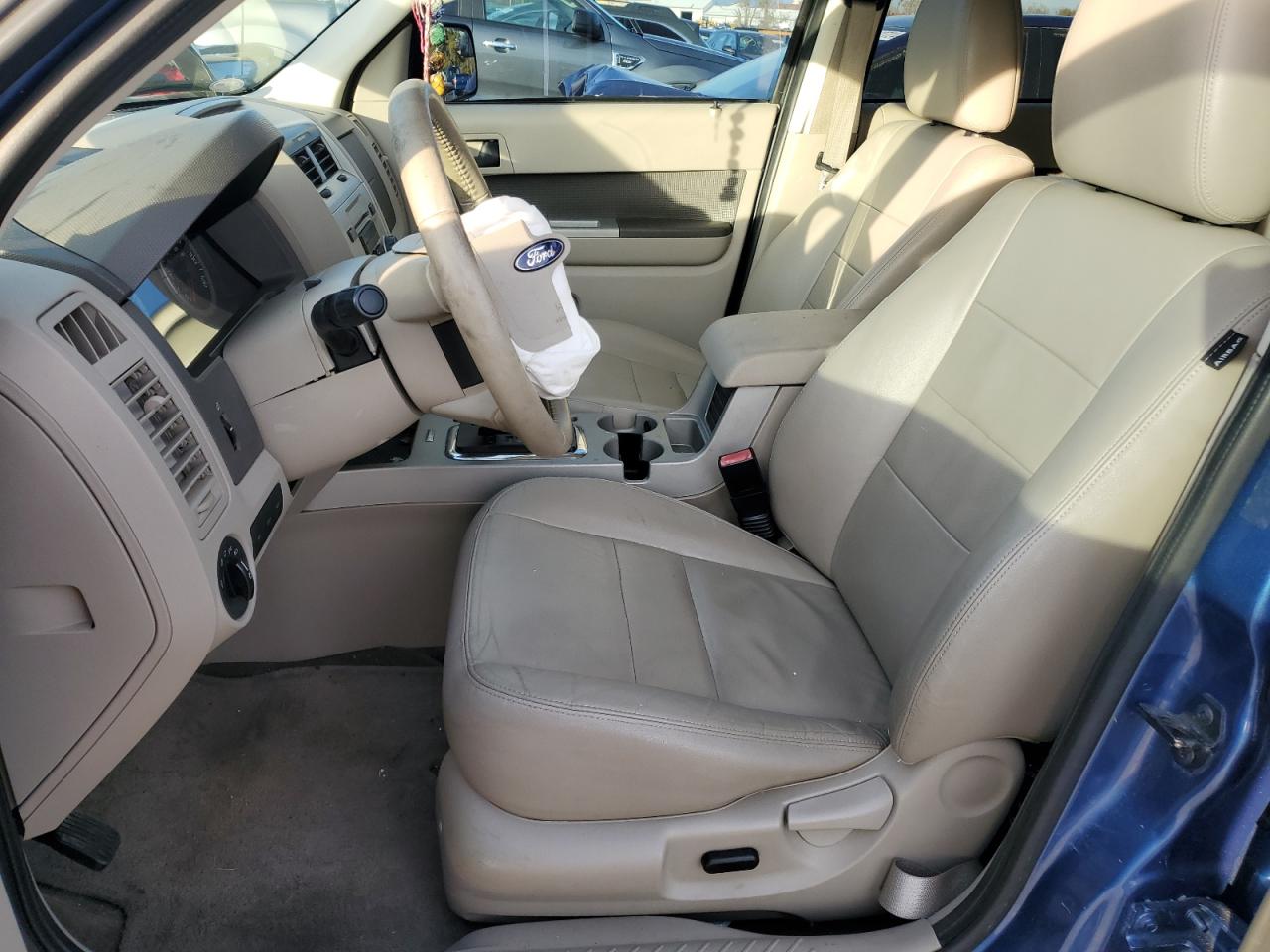 2010 Ford Escape - Image 7